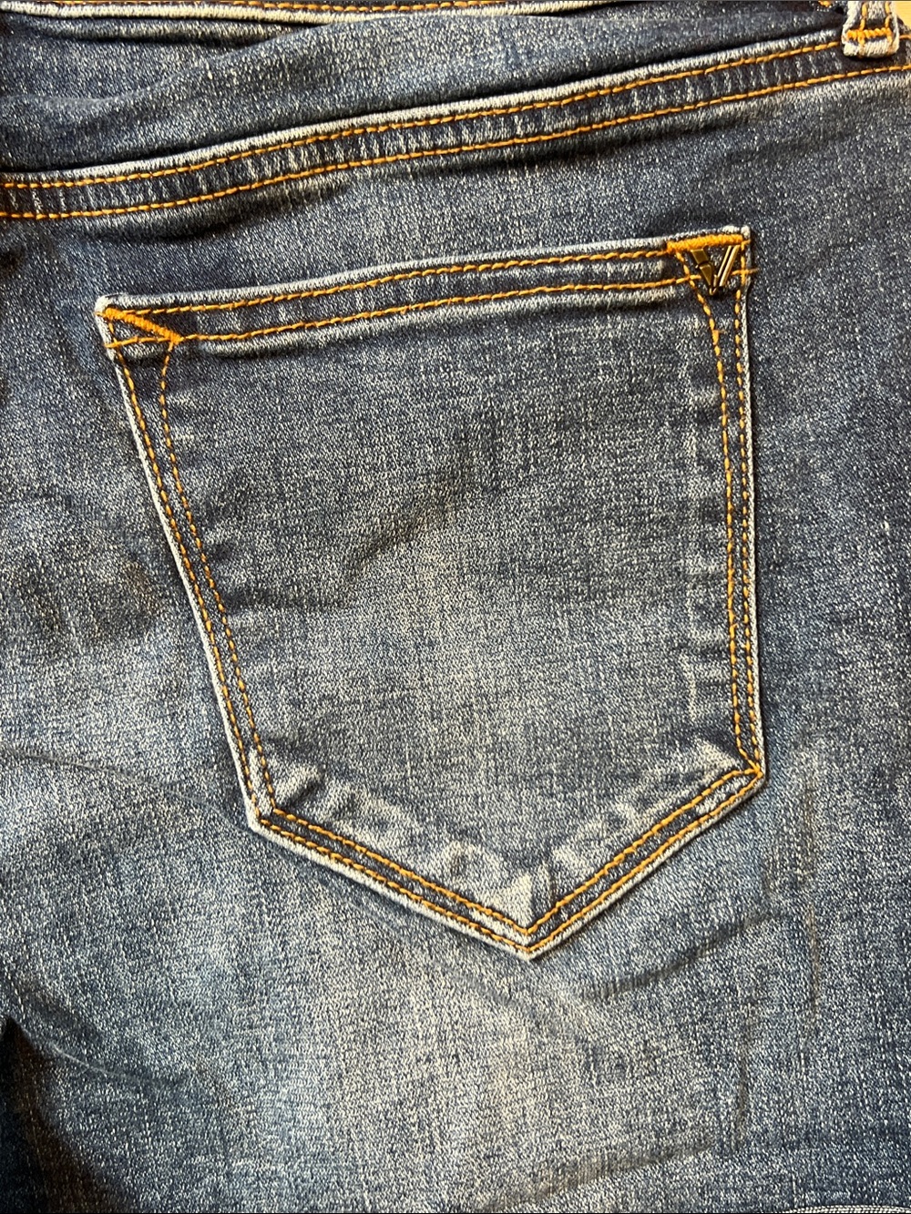 Vigoss Washed Blue Rolled-Cuff Denim Shorts - Picture 11 of 12